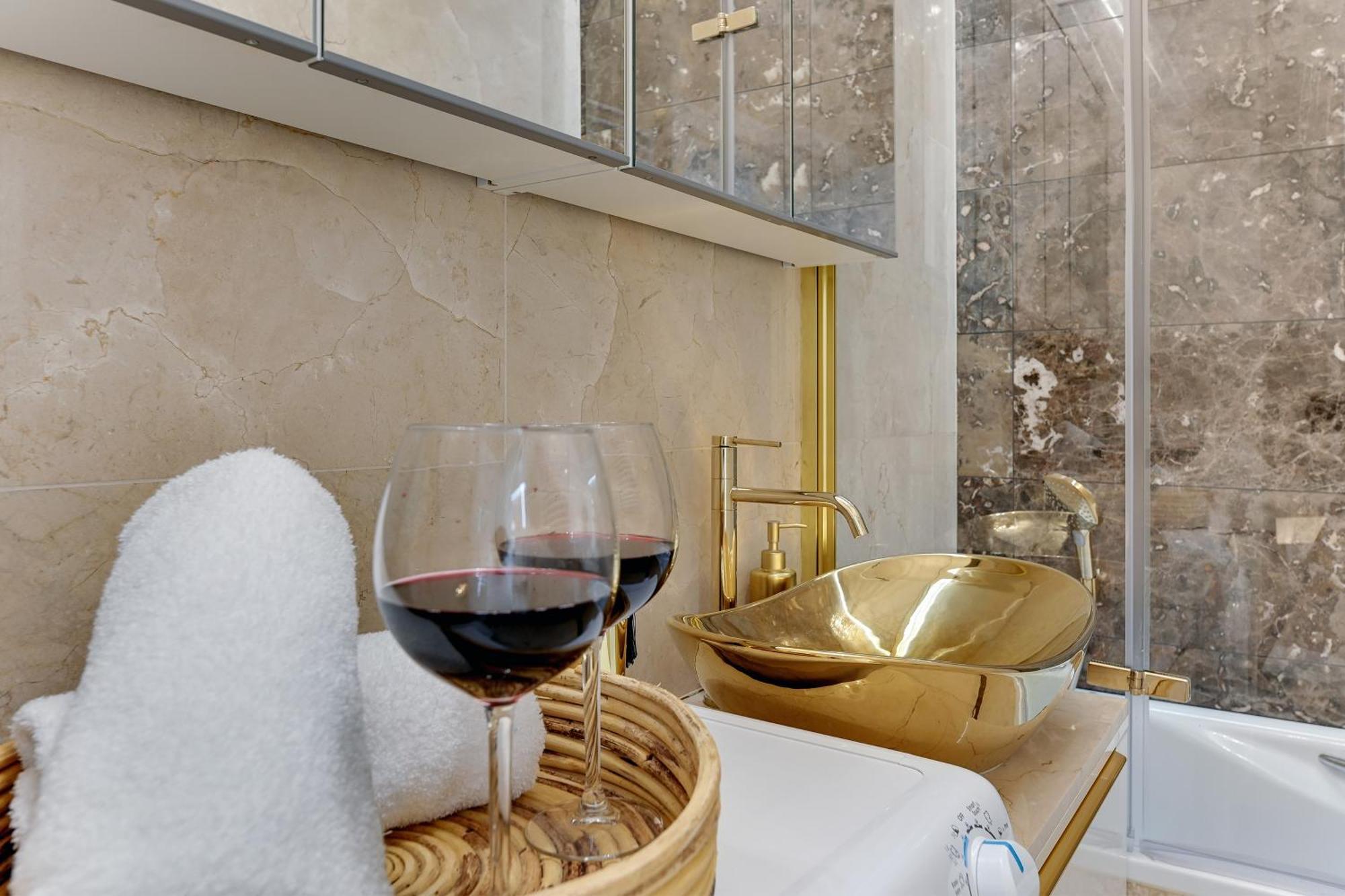 Granaria Kingdom & Happiness Premium Apartments By The River - Gratis Prosecco Gdańsk Exteriör bild